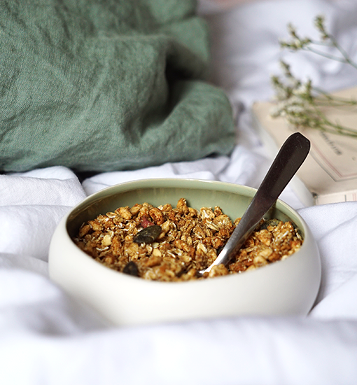 Notre granola  va vous faire croustiller vos petits-déjeuners, vos encas et vos desserts !